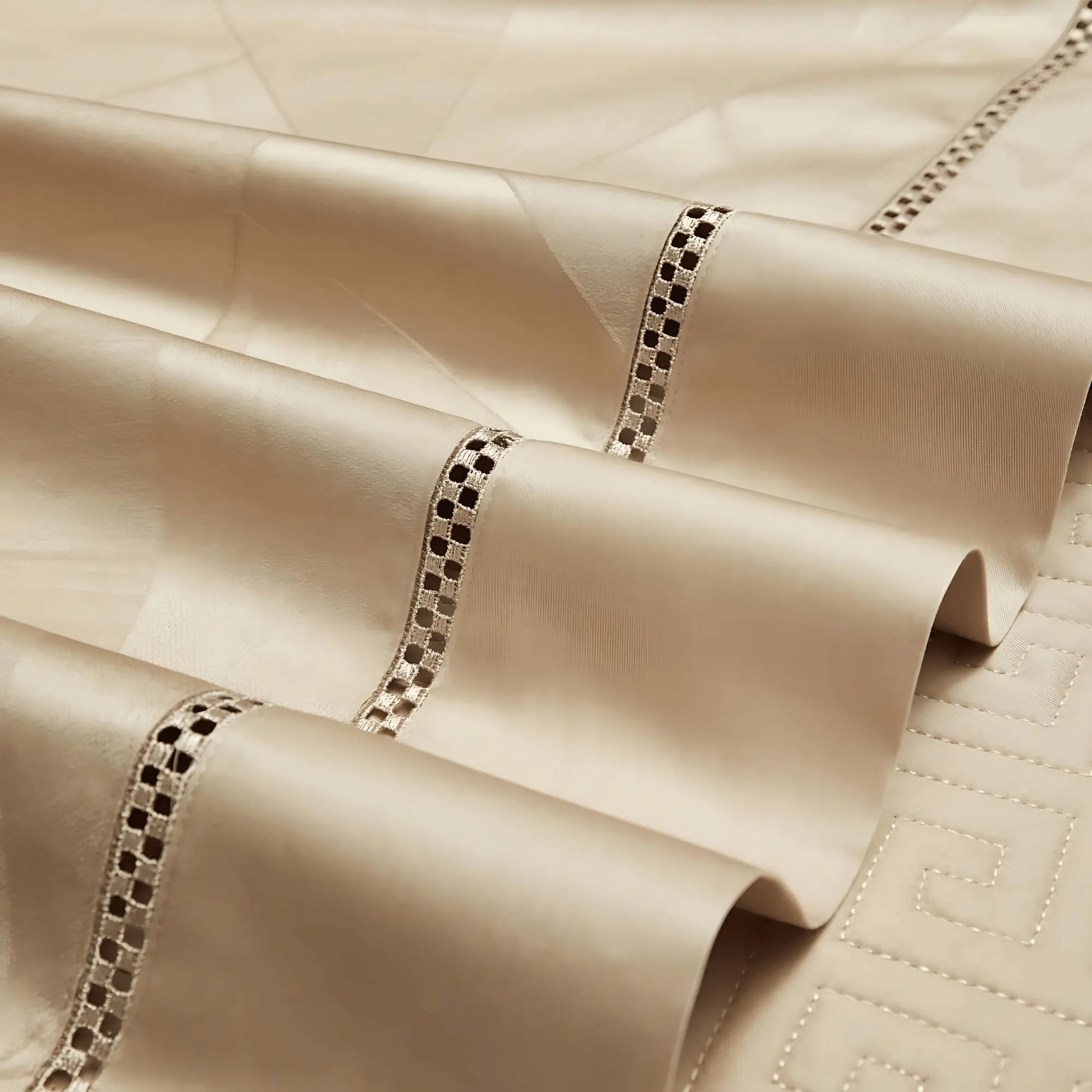Egyptian Cotton Duvet Cover Set – 1400TC Jacquard