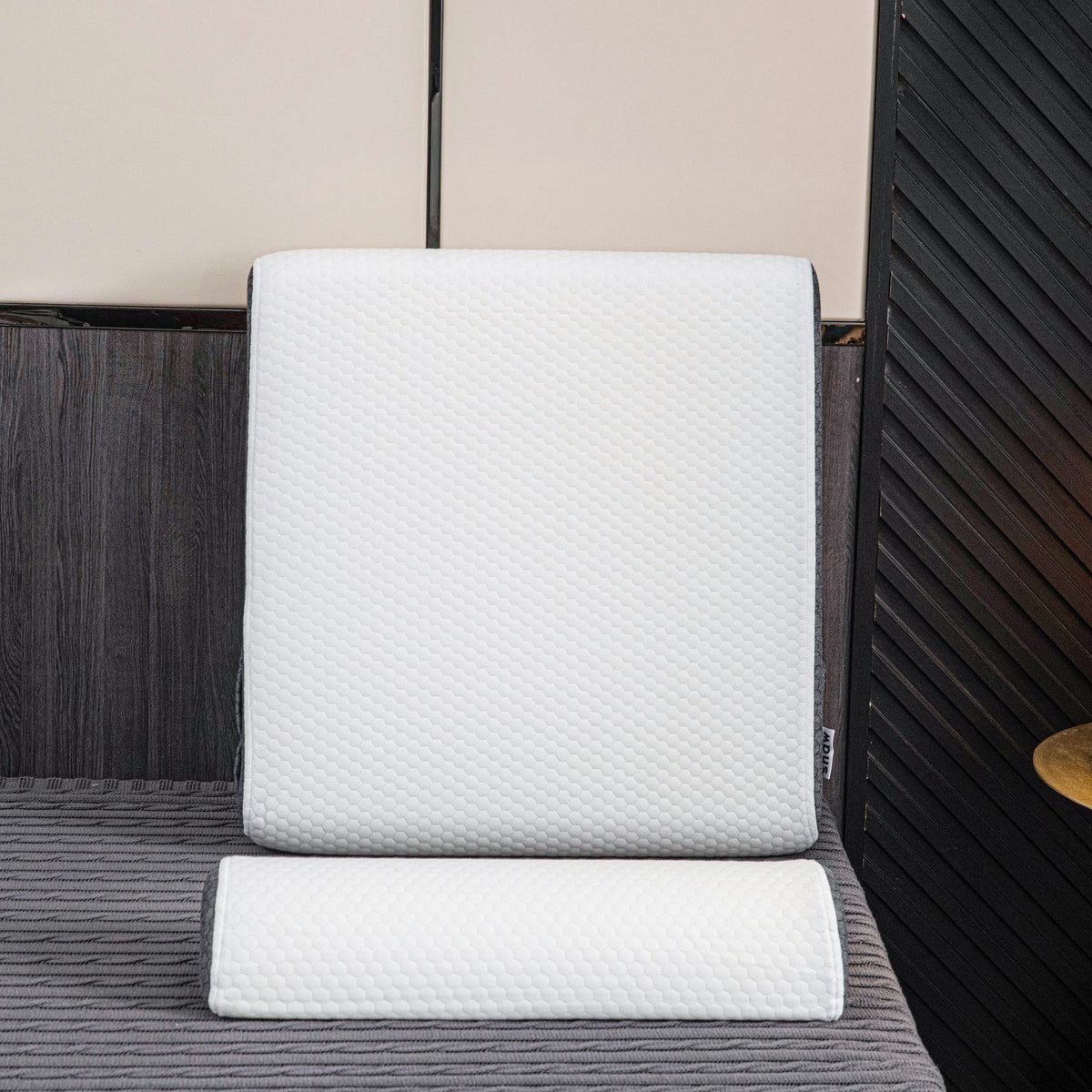 Deluxe Inclined Wedge Support Pillow