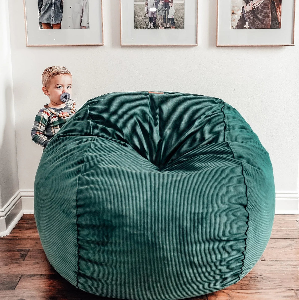Convertible Plush Bean Bag Chair with Hidden Pull-Out Bed