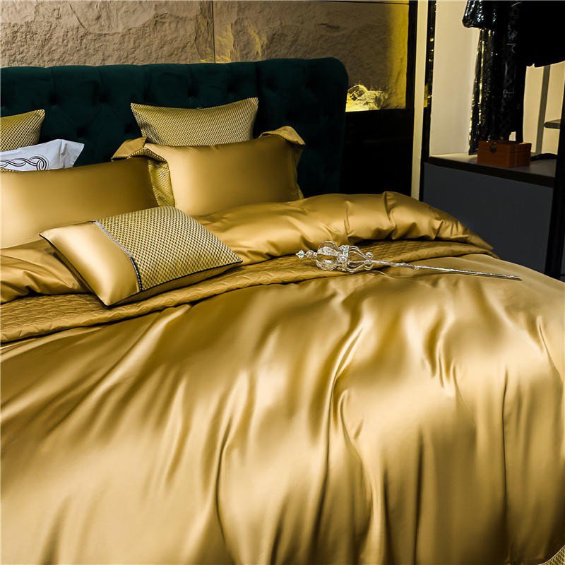 Silken Satin Duvet Cover Set – Smooth Minimal Bedding