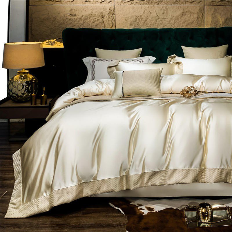 Silken Satin Duvet Cover Set – Smooth Minimal Bedding